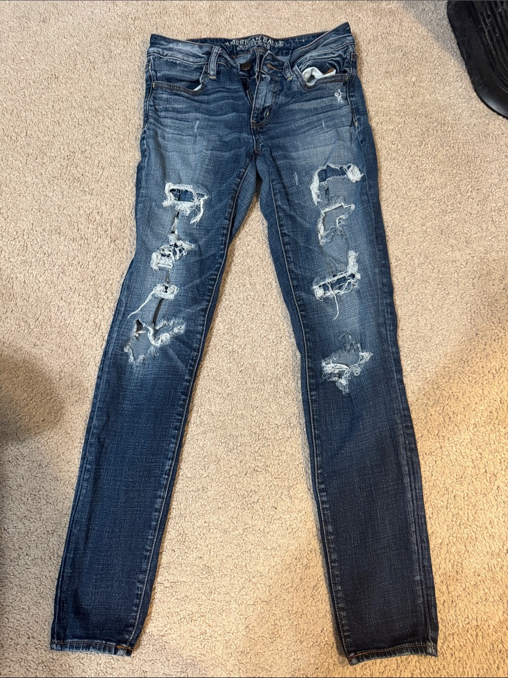 American Eagle Outfitters Distressed Dark Blue Skinny Jeans